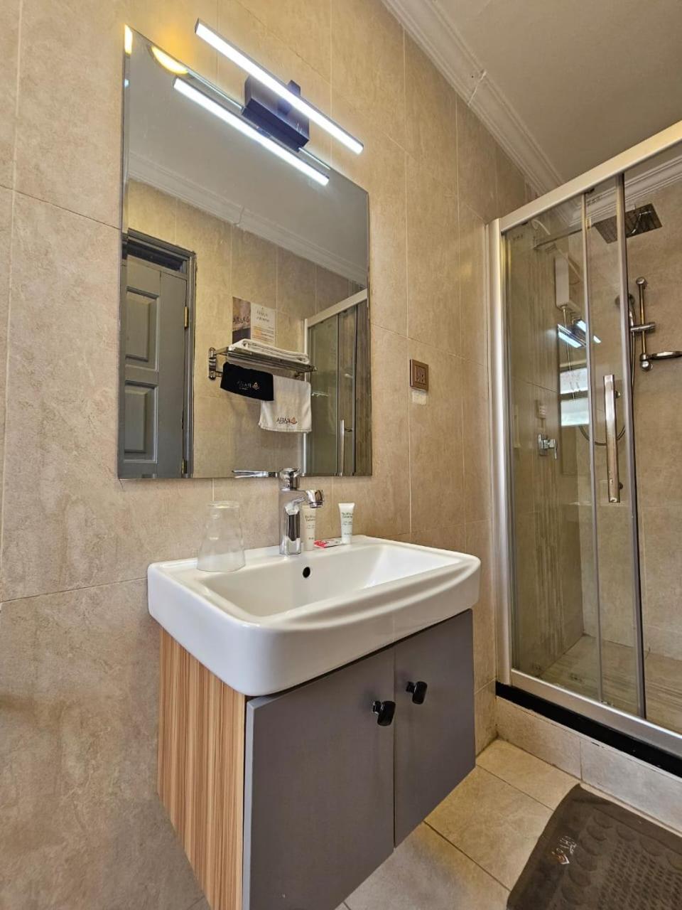Raha Suites - Westlands Nairobi Ngoại thất bức ảnh